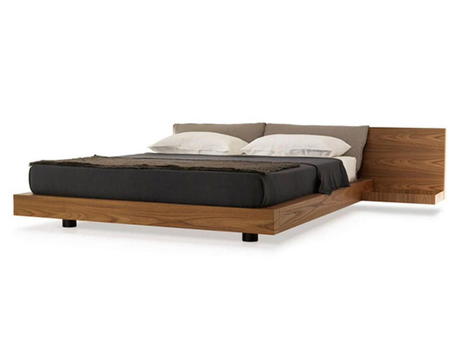 Кровать в скандинавском стиле из массива #6