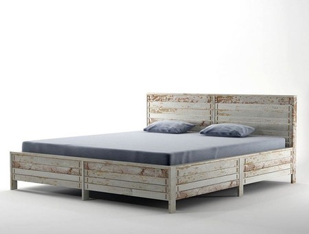 Кровать из массива Сканди