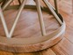 Круглый стол с латунными волокнами